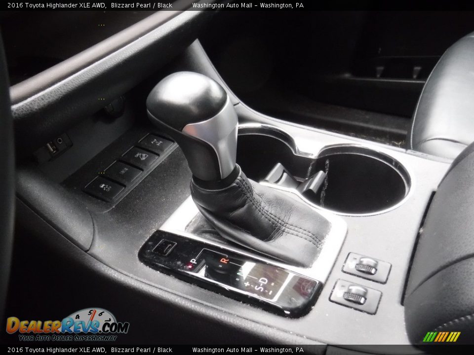 2016 Toyota Highlander XLE AWD Blizzard Pearl / Black Photo #18