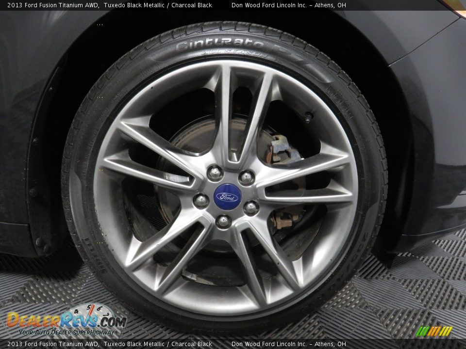 2013 Ford Fusion Titanium AWD Tuxedo Black Metallic / Charcoal Black Photo #17