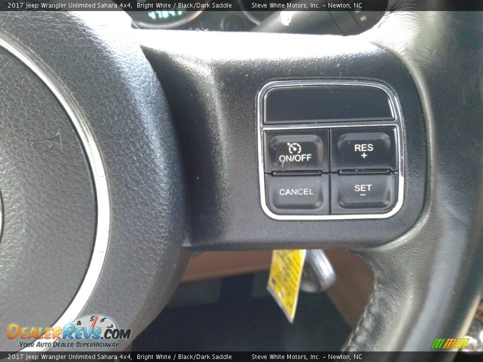 2017 Jeep Wrangler Unlimited Sahara 4x4 Bright White / Black/Dark Saddle Photo #17