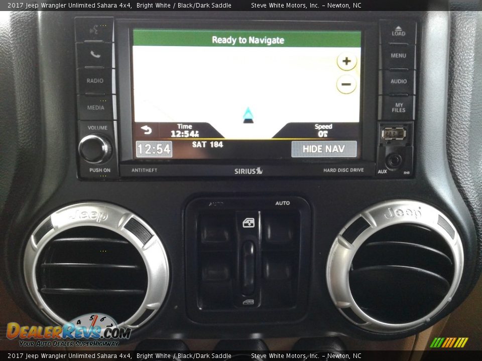 2017 Jeep Wrangler Unlimited Sahara 4x4 Bright White / Black/Dark Saddle Photo #21