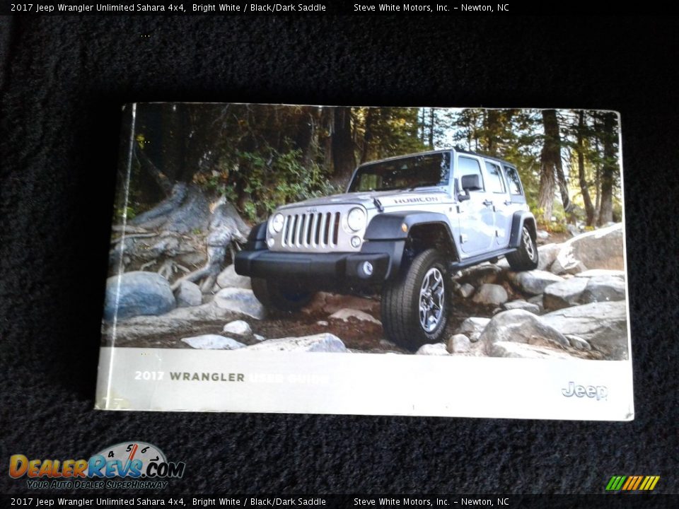 2017 Jeep Wrangler Unlimited Sahara 4x4 Bright White / Black/Dark Saddle Photo #30