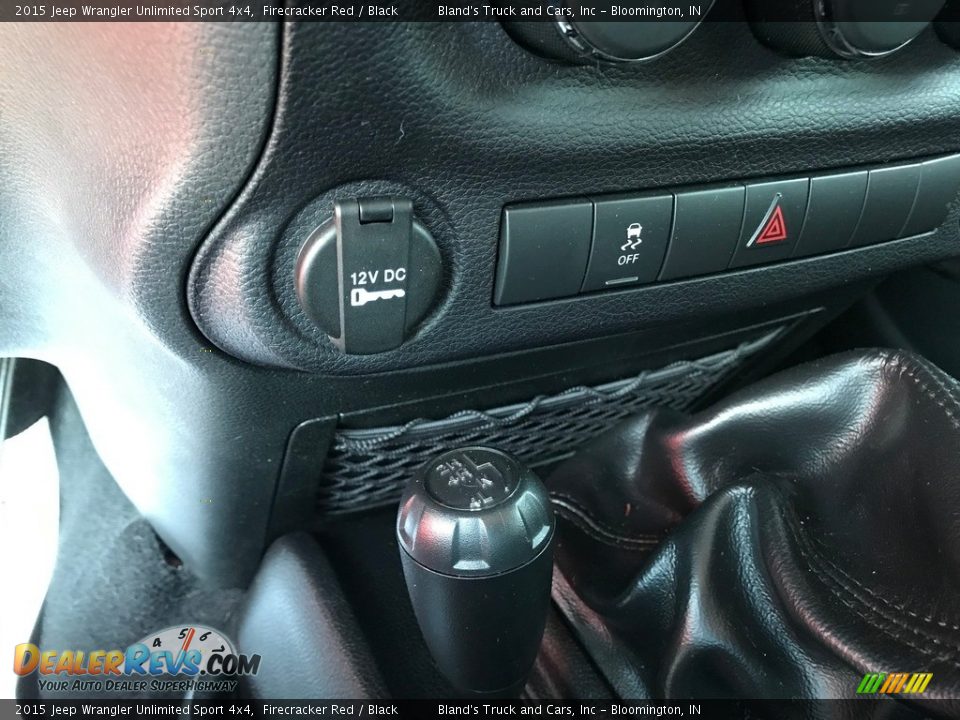 2015 Jeep Wrangler Unlimited Sport 4x4 Firecracker Red / Black Photo #16