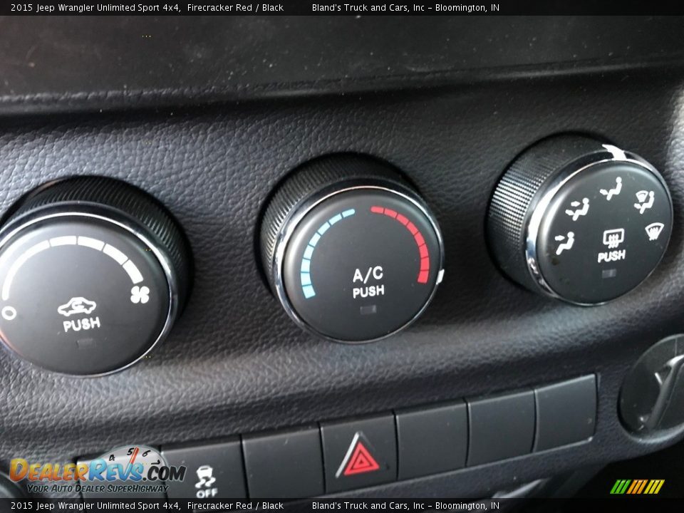 2015 Jeep Wrangler Unlimited Sport 4x4 Firecracker Red / Black Photo #17