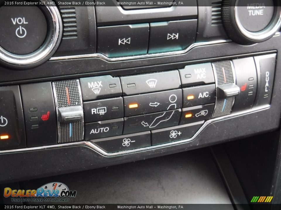 2016 Ford Explorer XLT 4WD Shadow Black / Ebony Black Photo #21