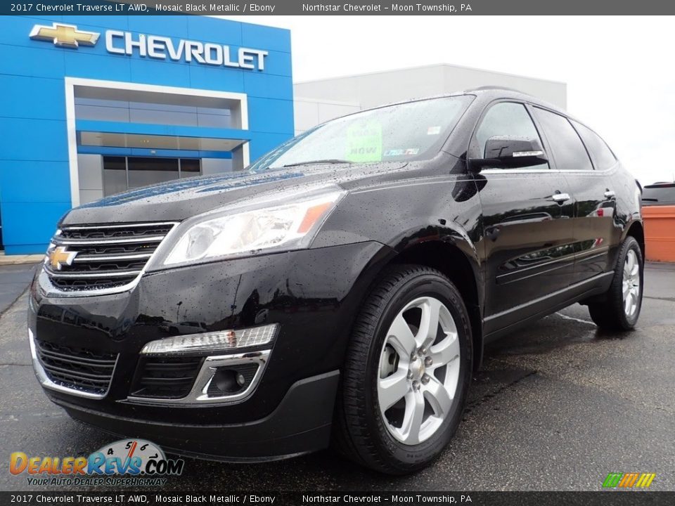 2017 Chevrolet Traverse LT AWD Mosaic Black Metallic / Ebony Photo #2