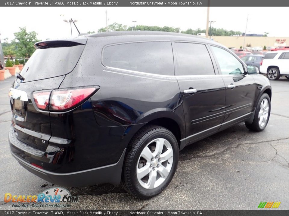 2017 Chevrolet Traverse LT AWD Mosaic Black Metallic / Ebony Photo #9