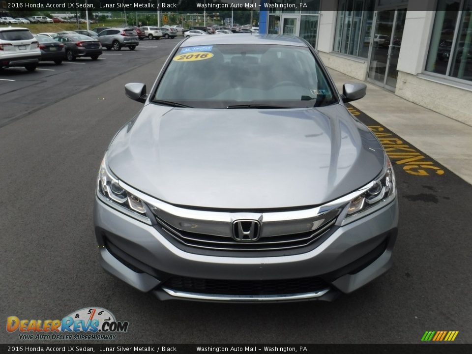 2016 Honda Accord LX Sedan Lunar Silver Metallic / Black Photo #4