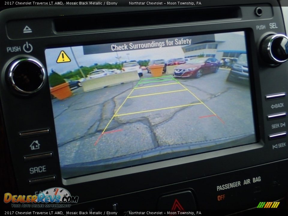 2017 Chevrolet Traverse LT AWD Mosaic Black Metallic / Ebony Photo #30