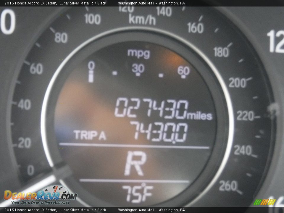 2016 Honda Accord LX Sedan Lunar Silver Metallic / Black Photo #20