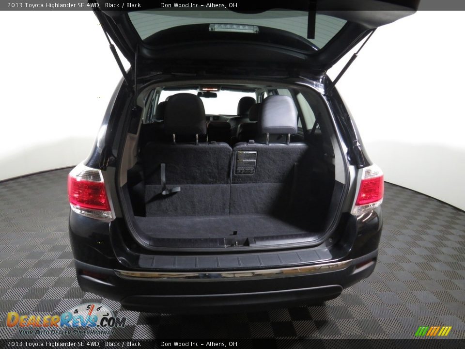 2013 Toyota Highlander SE 4WD Black / Black Photo #12