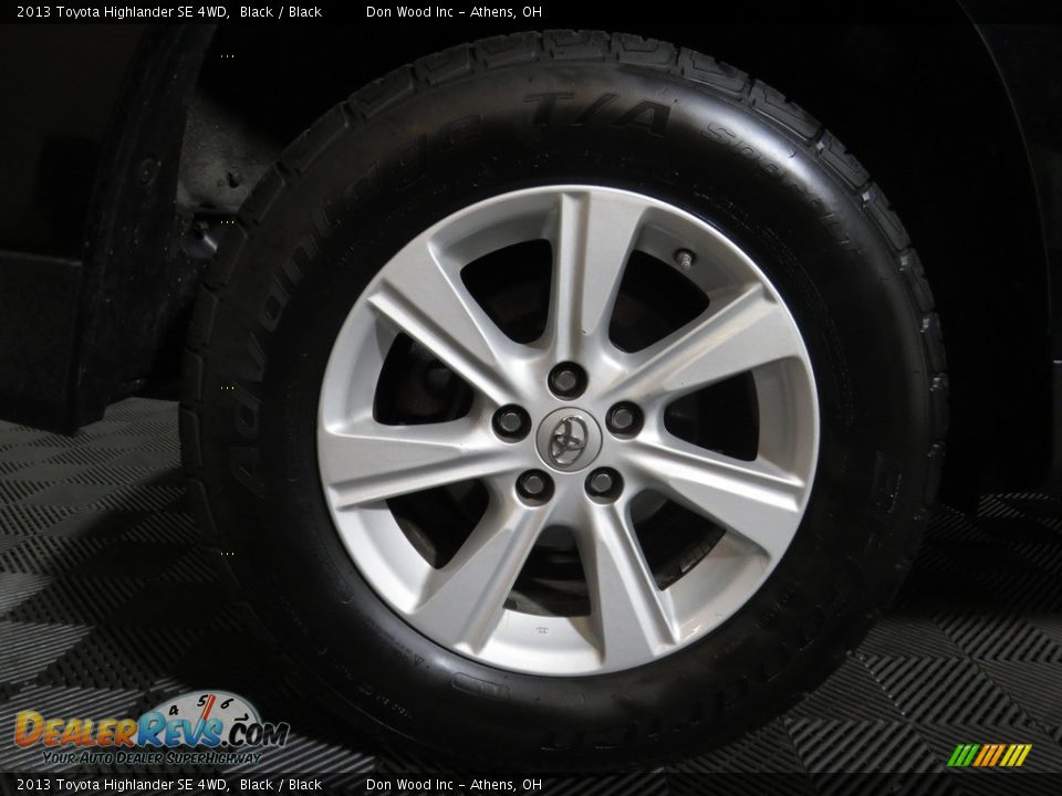 2013 Toyota Highlander SE 4WD Black / Black Photo #16