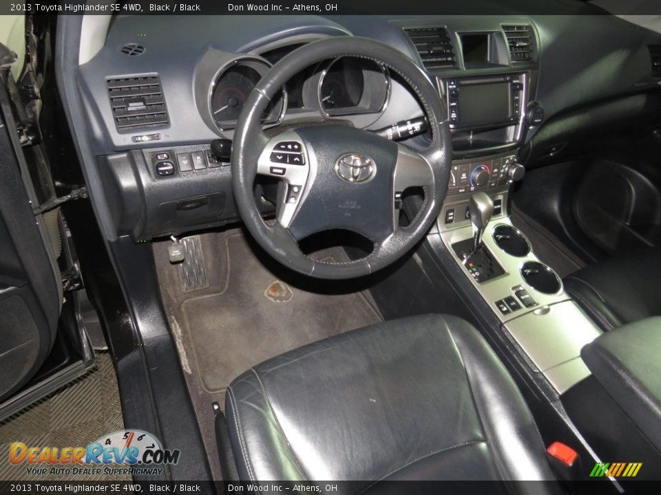 2013 Toyota Highlander SE 4WD Black / Black Photo #22