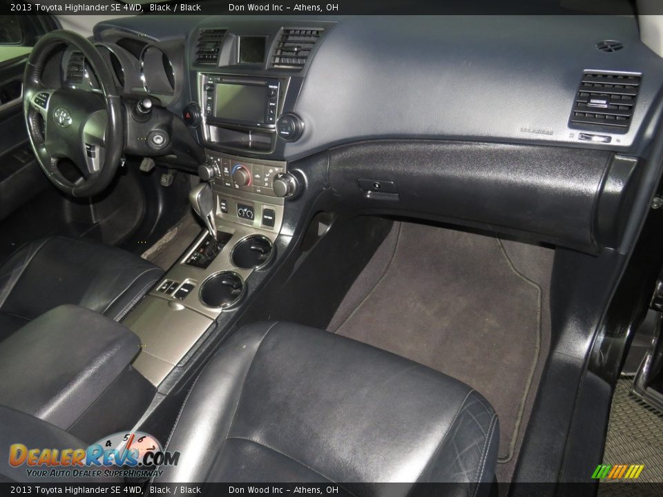 2013 Toyota Highlander SE 4WD Black / Black Photo #32
