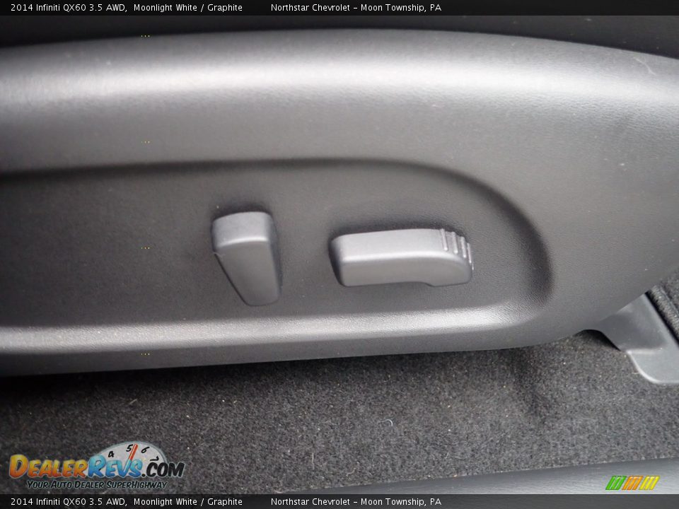 2014 Infiniti QX60 3.5 AWD Moonlight White / Graphite Photo #17