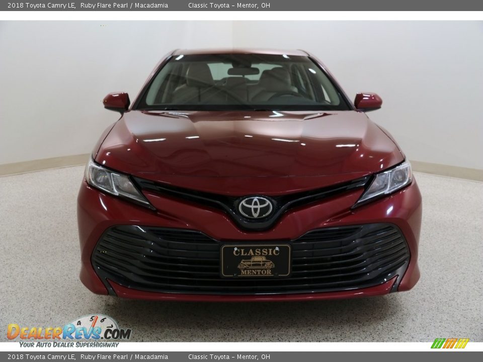 2018 Toyota Camry LE Ruby Flare Pearl / Macadamia Photo #2
