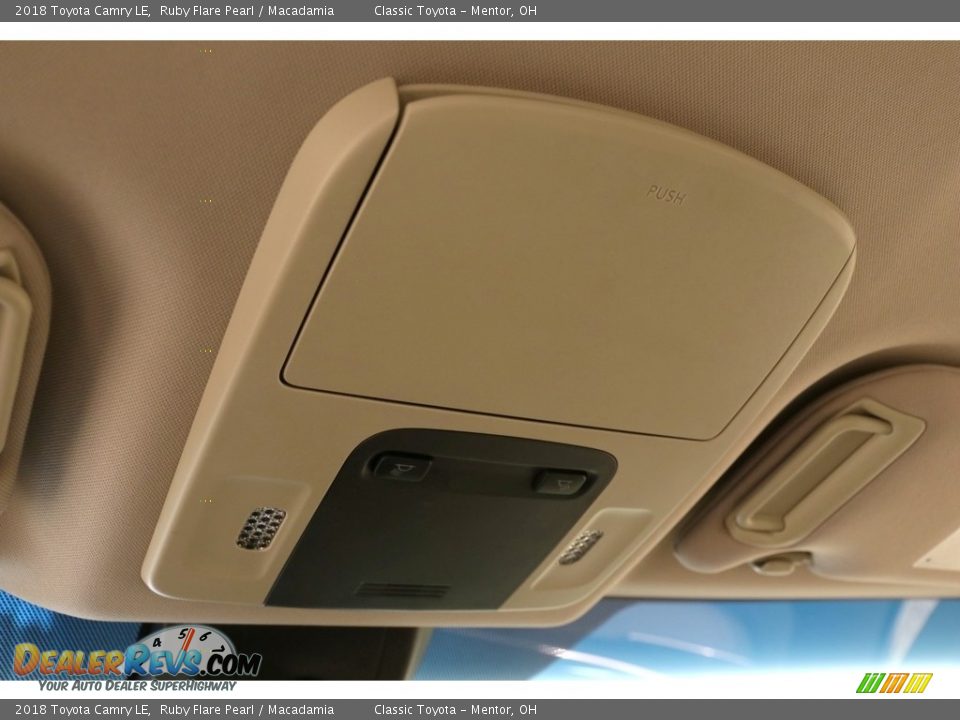 2018 Toyota Camry LE Ruby Flare Pearl / Macadamia Photo #10