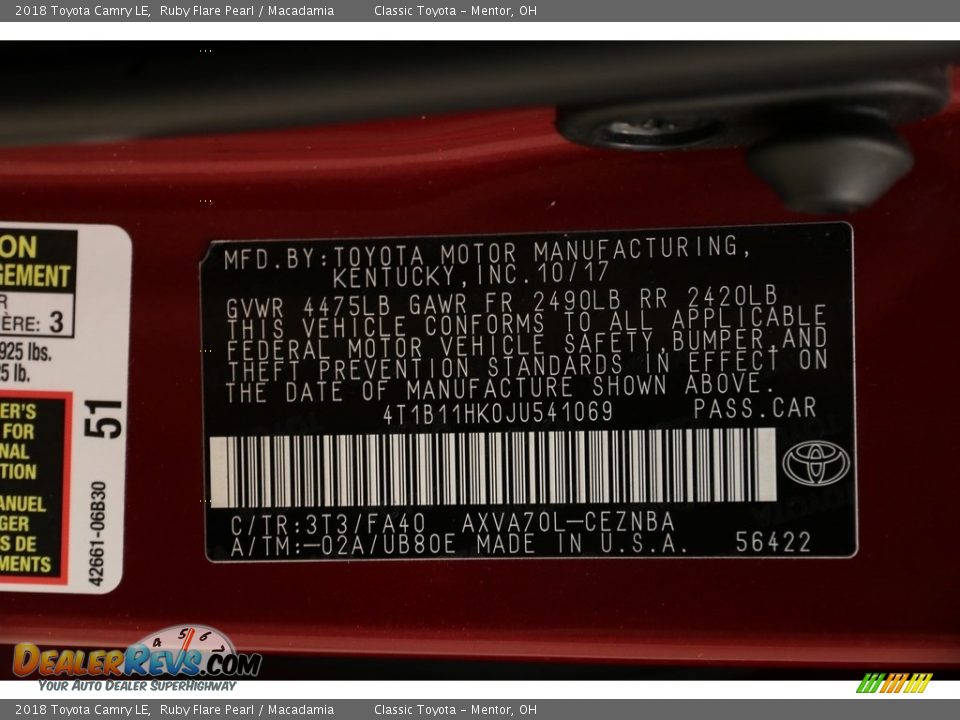 2018 Toyota Camry LE Ruby Flare Pearl / Macadamia Photo #26