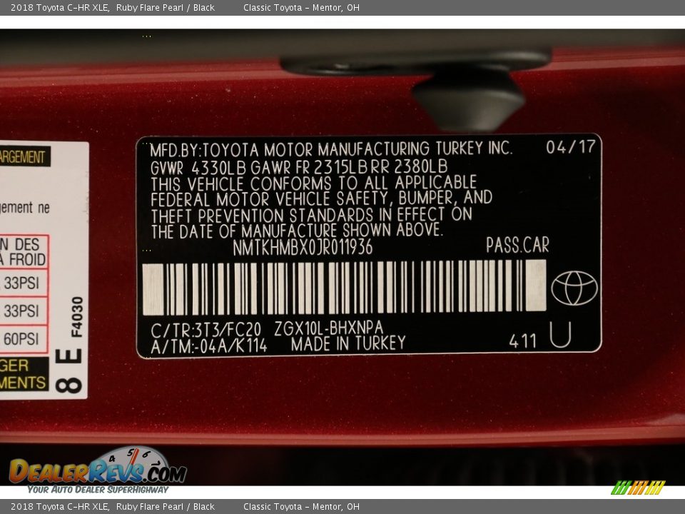 2018 Toyota C-HR XLE Ruby Flare Pearl / Black Photo #18