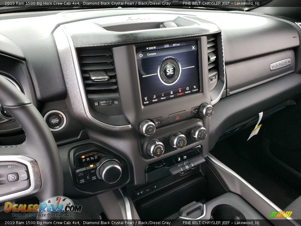 2019 Ram 1500 Big Horn Crew Cab 4x4 Diamond Black Crystal Pearl / Black/Diesel Gray Photo #10