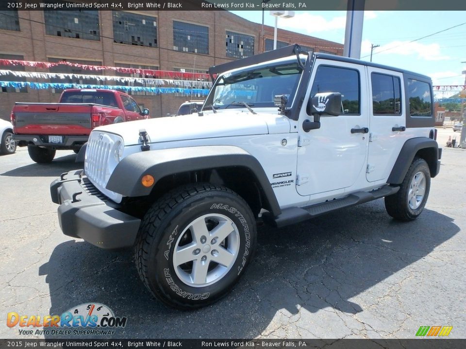 2015 Jeep Wrangler Unlimited Sport 4x4 Bright White / Black Photo #7