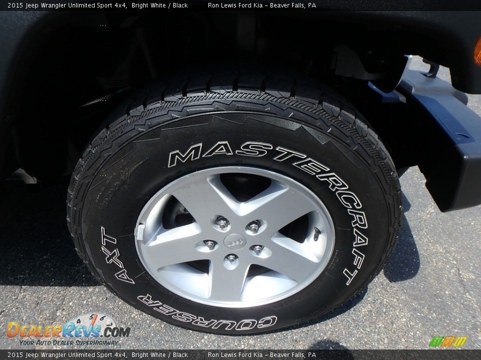 2015 Jeep Wrangler Unlimited Sport 4x4 Bright White / Black Photo #10