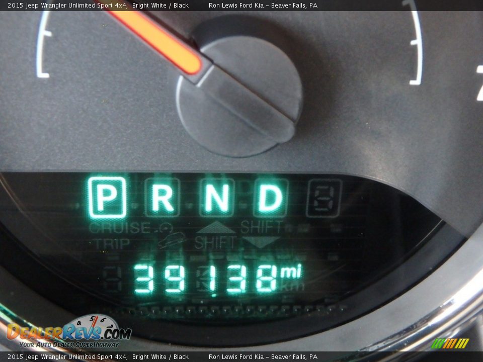 2015 Jeep Wrangler Unlimited Sport 4x4 Bright White / Black Photo #20