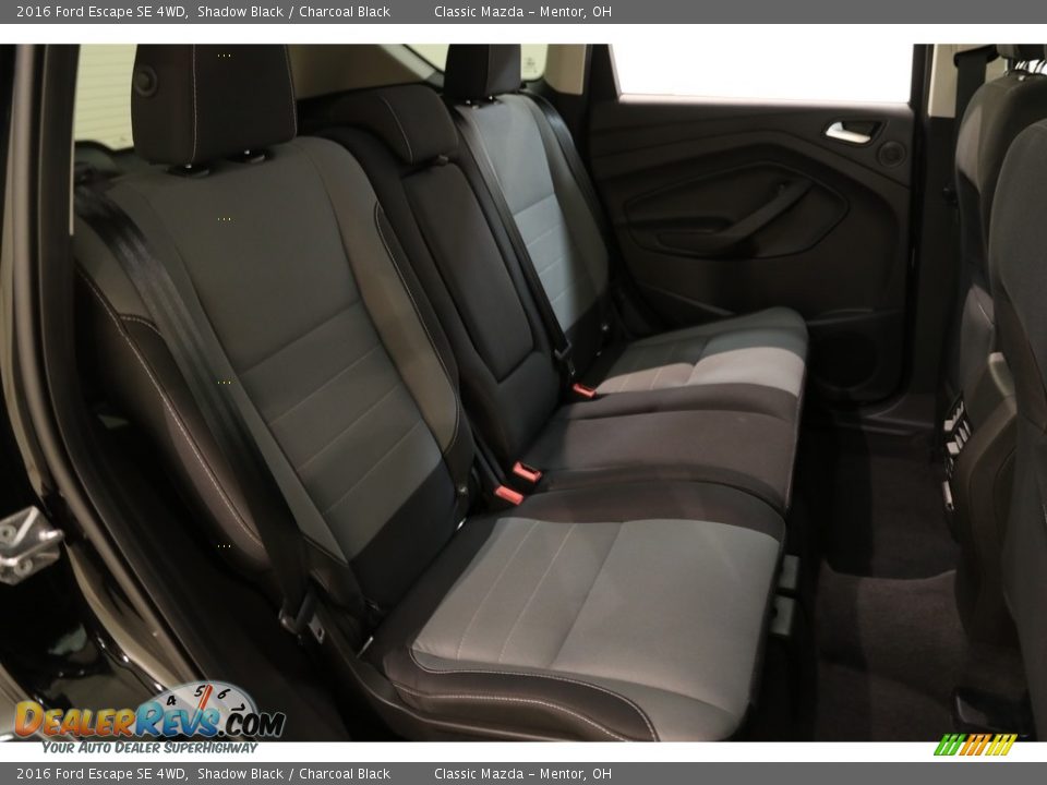 2016 Ford Escape SE 4WD Shadow Black / Charcoal Black Photo #17