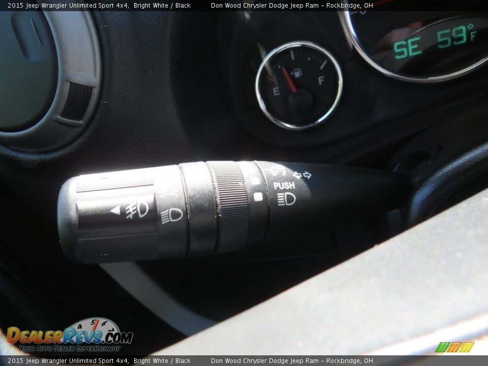 2015 Jeep Wrangler Unlimited Sport 4x4 Bright White / Black Photo #18
