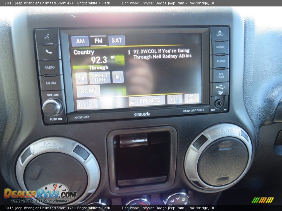 2015 Jeep Wrangler Unlimited Sport 4x4 Bright White / Black Photo #22