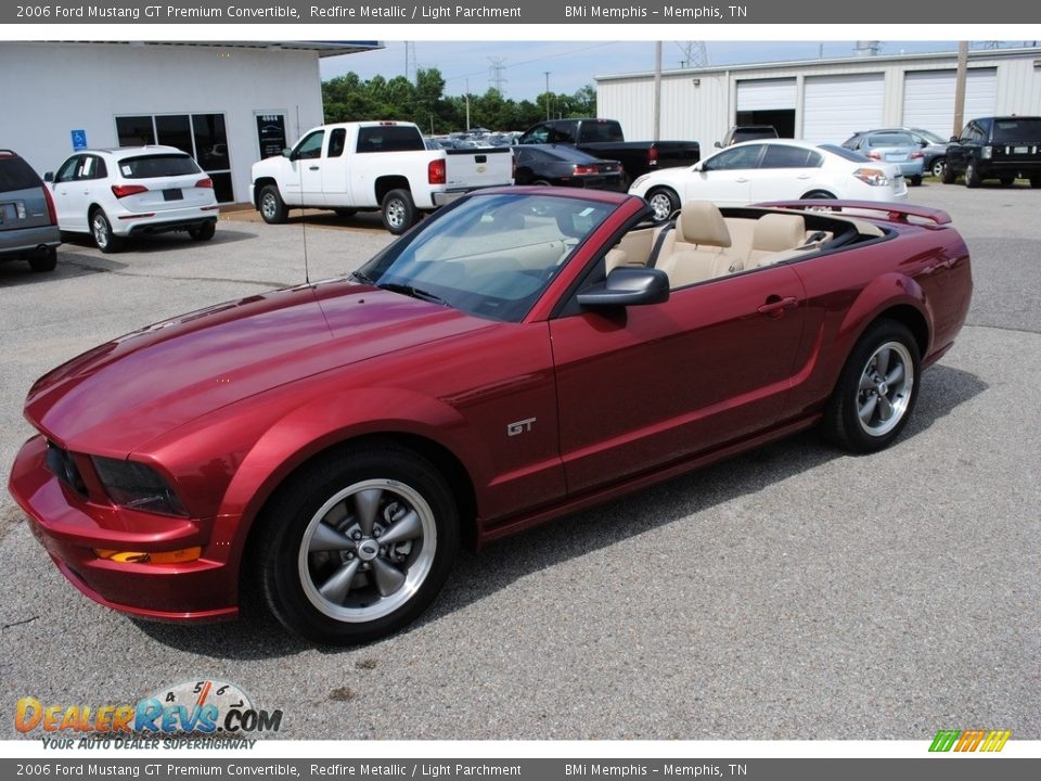 2006 Ford Mustang GT Premium Convertible Redfire Metallic / Light Parchment Photo #9