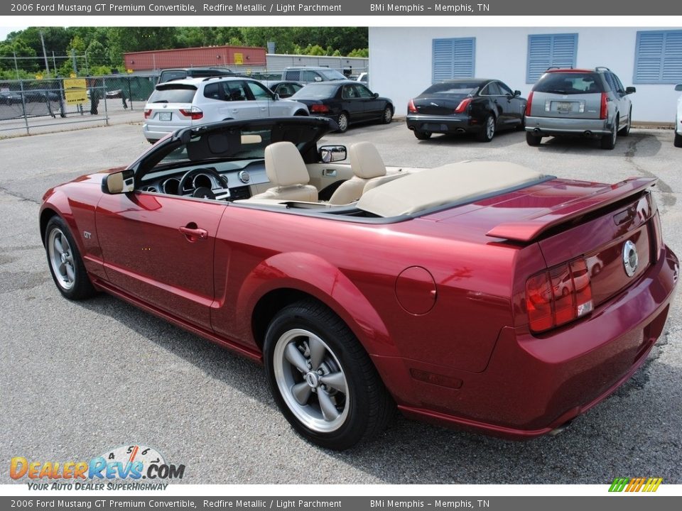 2006 Ford Mustang GT Premium Convertible Redfire Metallic / Light Parchment Photo #10