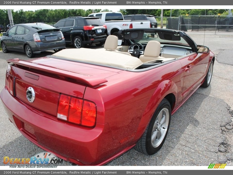 2006 Ford Mustang GT Premium Convertible Redfire Metallic / Light Parchment Photo #11