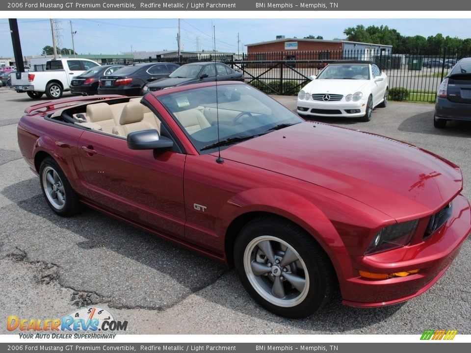 2006 Ford Mustang GT Premium Convertible Redfire Metallic / Light Parchment Photo #12