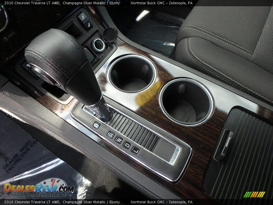 2016 Chevrolet Traverse LT AWD Champagne Silver Metallic / Ebony Photo #24