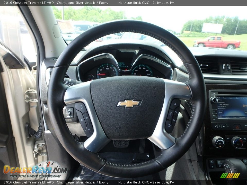 2016 Chevrolet Traverse LT AWD Champagne Silver Metallic / Ebony Photo #25