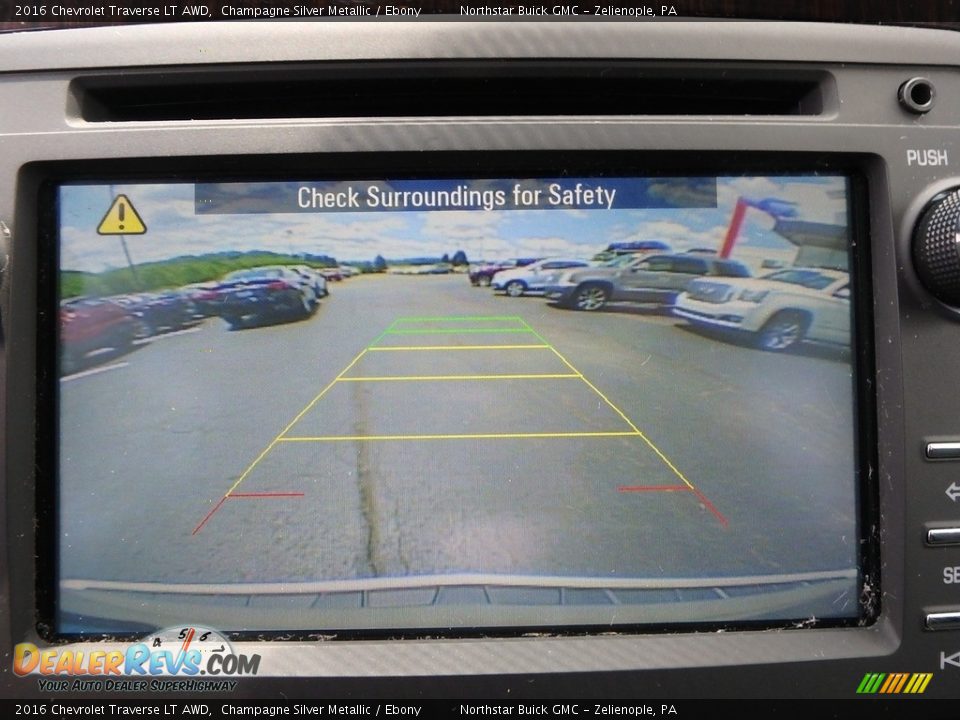 2016 Chevrolet Traverse LT AWD Champagne Silver Metallic / Ebony Photo #28