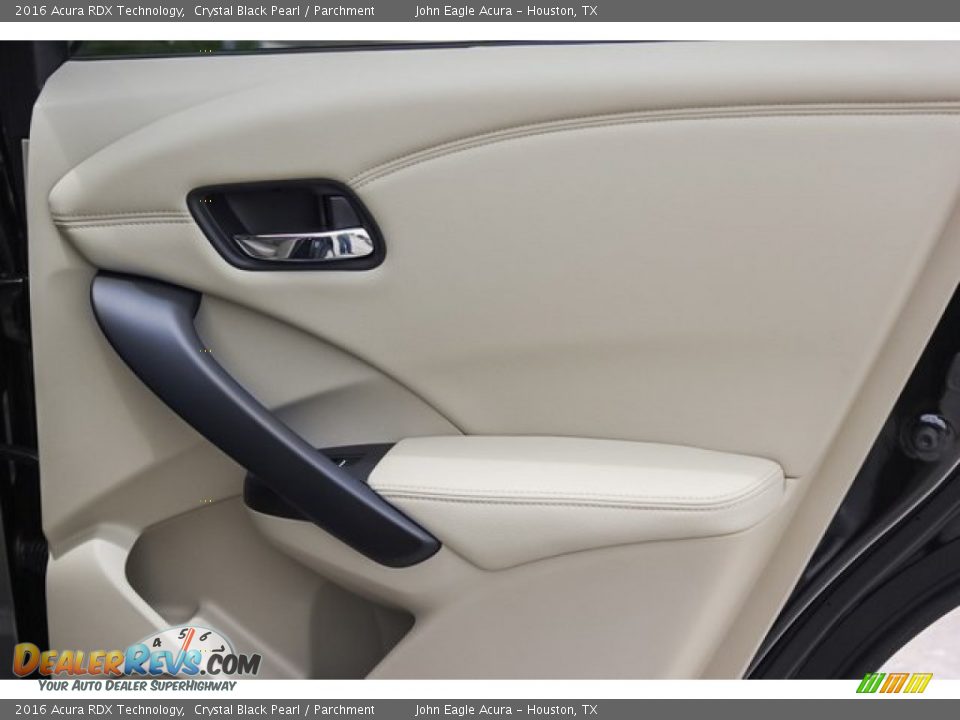 2016 Acura RDX Technology Crystal Black Pearl / Parchment Photo #16