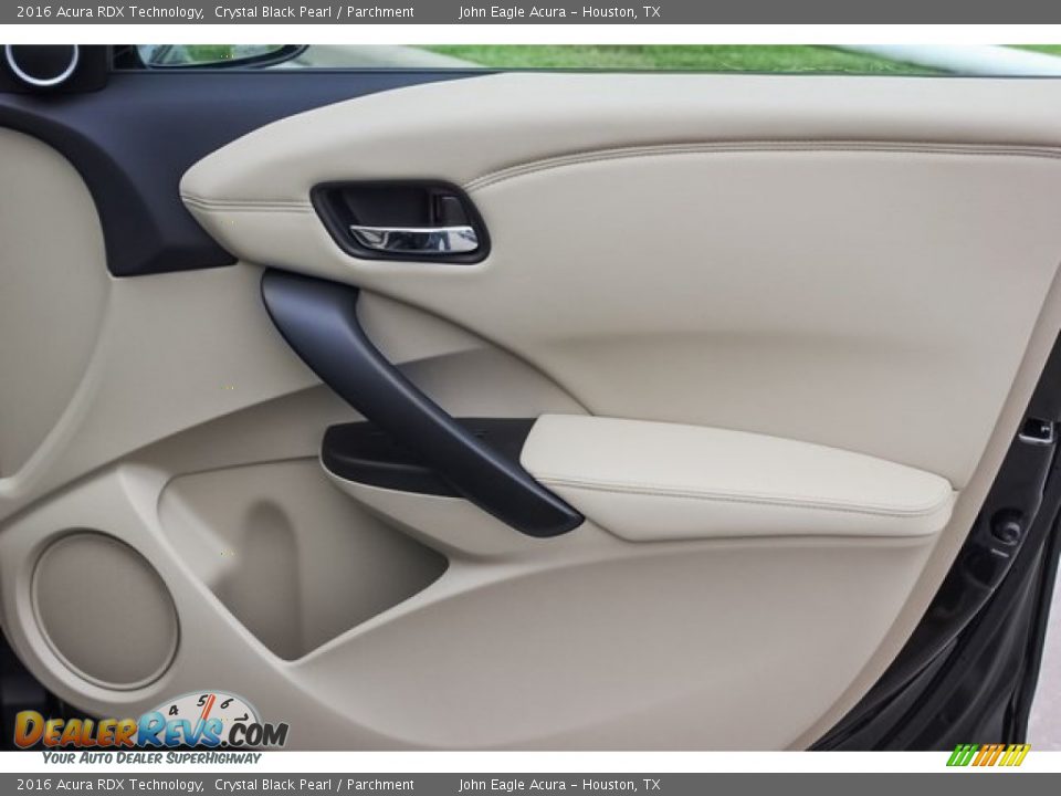 2016 Acura RDX Technology Crystal Black Pearl / Parchment Photo #19