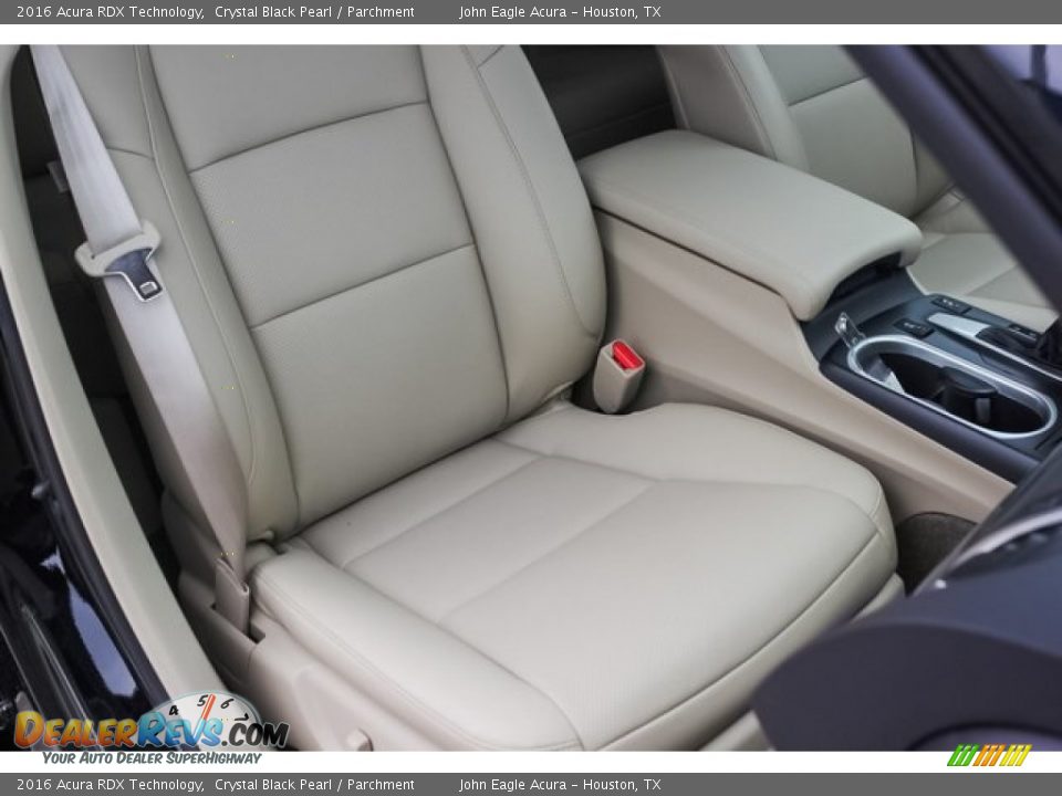 2016 Acura RDX Technology Crystal Black Pearl / Parchment Photo #20