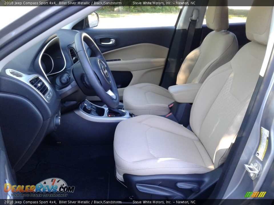 2018 Jeep Compass Sport 4x4 Billet Silver Metallic / Black/Sandstorm Photo #10