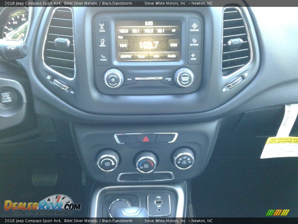 2018 Jeep Compass Sport 4x4 Billet Silver Metallic / Black/Sandstorm Photo #19