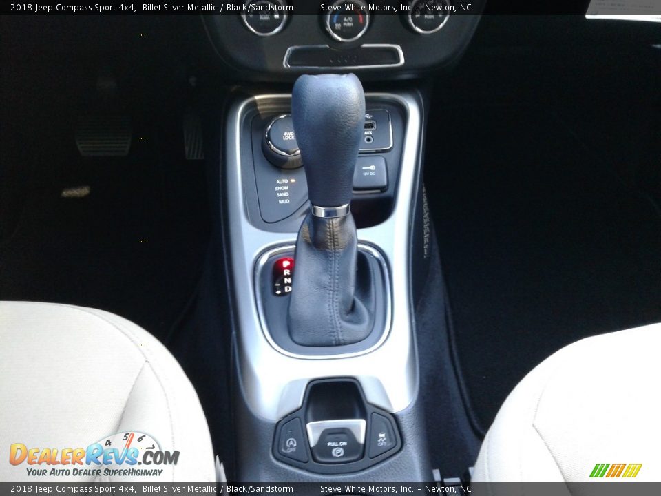 2018 Jeep Compass Sport 4x4 Billet Silver Metallic / Black/Sandstorm Photo #24