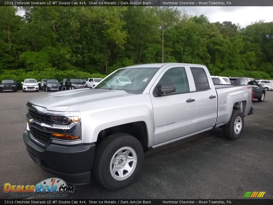 Front 3/4 View of 2019 Chevrolet Silverado LD WT Double Cab 4x4 Photo #1