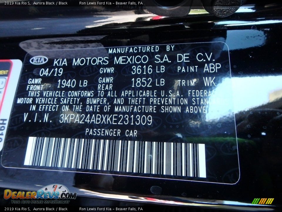 2019 Kia Rio S Aurora Black / Black Photo #15