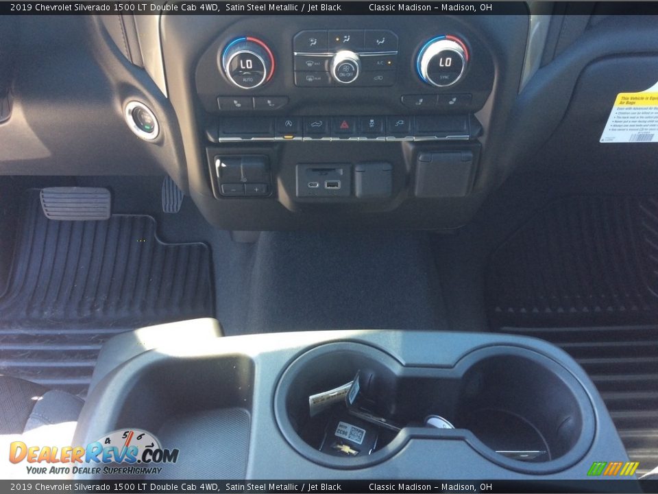 2019 Chevrolet Silverado 1500 LT Double Cab 4WD Satin Steel Metallic / Jet Black Photo #13