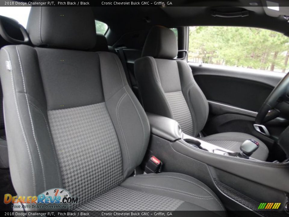 2018 Dodge Challenger R/T Pitch Black / Black Photo #24