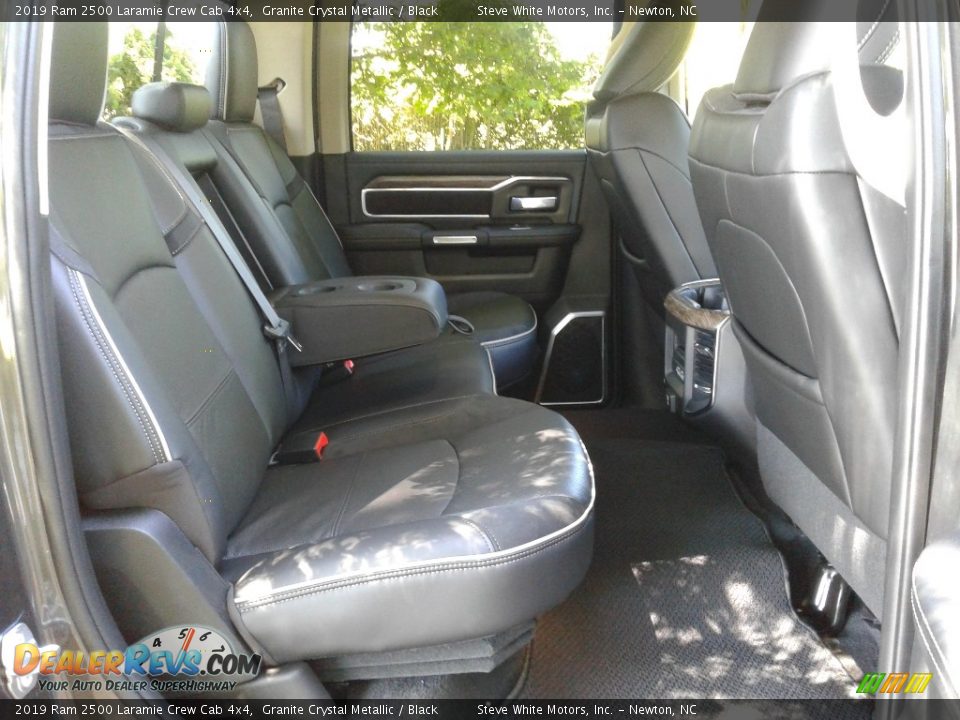 2019 Ram 2500 Laramie Crew Cab 4x4 Granite Crystal Metallic / Black Photo #15
