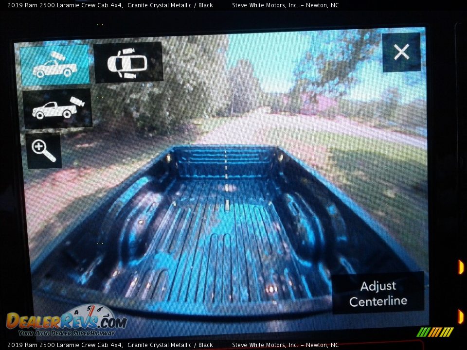 2019 Ram 2500 Laramie Crew Cab 4x4 Granite Crystal Metallic / Black Photo #25