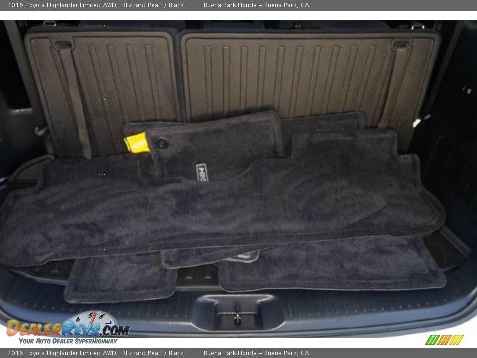2016 Toyota Highlander Limited AWD Blizzard Pearl / Black Photo #19