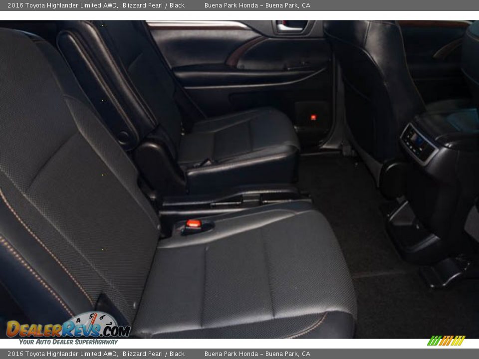 2016 Toyota Highlander Limited AWD Blizzard Pearl / Black Photo #21